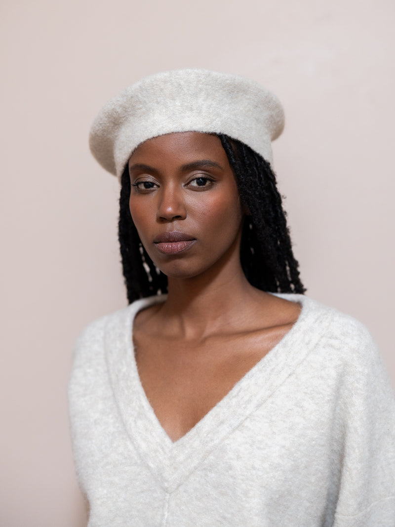 Horizontal Beret in Ecru